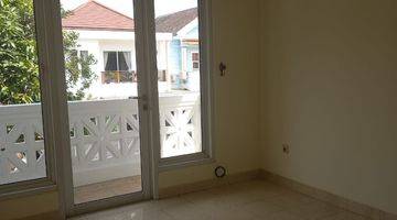 Gambar 5 Dijual Rumah Semi Furnished 2 Lantai di Kota Wisata Cibubur