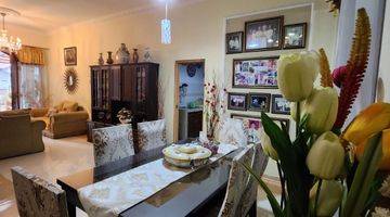 Gambar 4 rumah bagus full furnished di Raffles Hills Cibubur