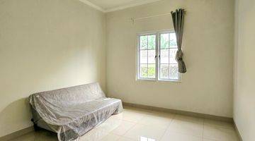 Gambar 5 Dijual Rumah Semi Furnished di Menaggio Village Gading Serpong