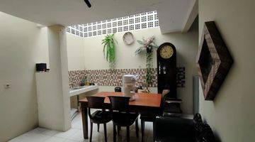 Gambar 4 Disewa Rumah Full Furnished 4 BR Di Dago Bandung