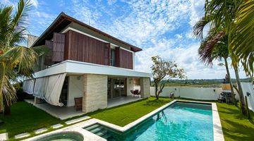 Gambar 2 Beautiful Designed Contemporary Tranquil Villa*