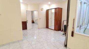 Gambar 1 Disewakan Rumah Puri Botanical Semi Furnished