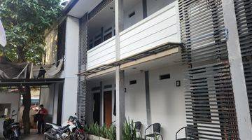 Gambar 1 Dijual rumah kost 8 pintu di Kebayoran Baru 