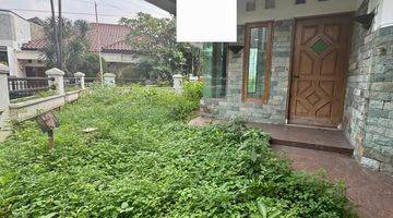 Gambar 4 Dijual Rumah Posisi Hook 2 Lantai di Cinere 