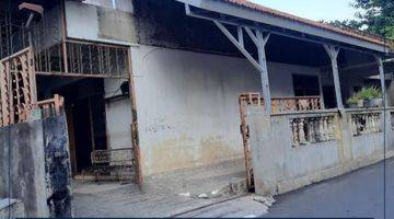 Gambar 5 Dijual Rumah 2 Lantai Butuh Renovasi Unfurnished SHM