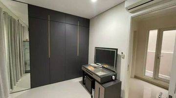 Gambar 4 Rumah Furnished Mewah Cluster Thomson, Summarecon, Gading Serpong