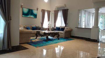 Gambar 2 (for Rent) Rumah Modern Dan Asri Fully Furnished 