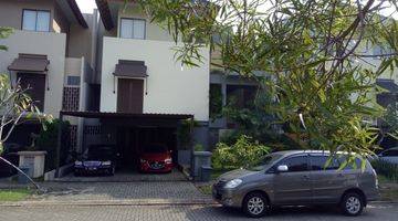 Gambar 1 RUMAH MEWAH 2lt di  DE PARK, BSD