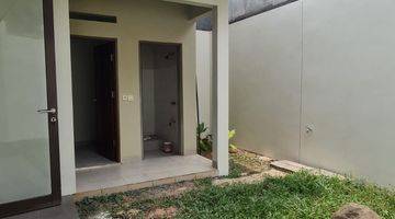 Gambar 2 Rumah Siap Huni 2lt Di Green Cove, Bsd