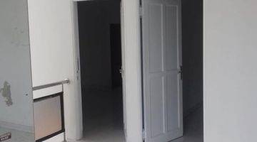 Gambar 2 Dijual Rumah di Taman Modern, Cakung