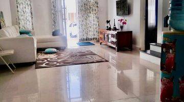 Gambar 1 Rumah Semi Furnished di Cluster Water Valey, Rancamaya, Bogor