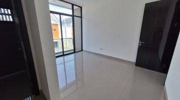 Gambar 3 Rumah 2 Lantai Pik 2 Disewakan Ukuran 8x15