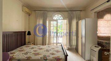 Gambar 4 Rumah American Classic Legenda Wisata Semi Furnished