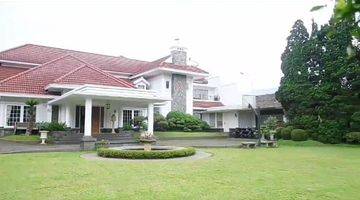 Gambar 1 MEGAH SEKALI Rumah Istana Lembang Dijual Full Furnished Istimewa