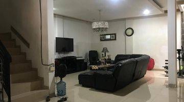 Gambar 5 Rumah Minimalis Modern 2 lantai di Pondok Pekayon Indah Bekasi