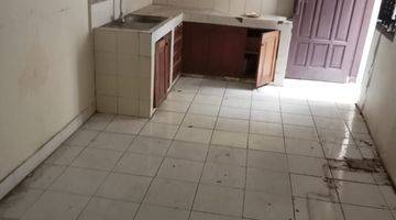 Gambar 2 Dijual Rumah Depan Taman