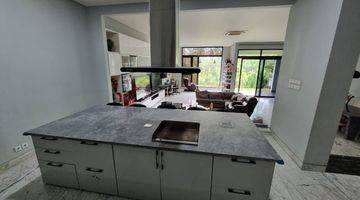 Gambar 2 Rumah Mewah Sultan Pik Furnish SHM Bagus 10x33