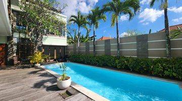 Gambar 4 For Sale Modern 3 Bedrooms Villa 4 Are Seminyak Bali Furnished Private Pool