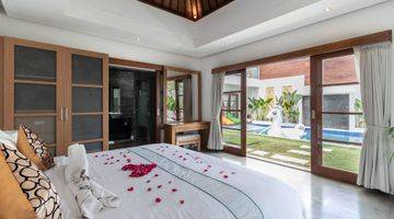 Gambar 4 Dijual 3 BEDROOM FREEHOLD VILLA IN SEMINYAK 