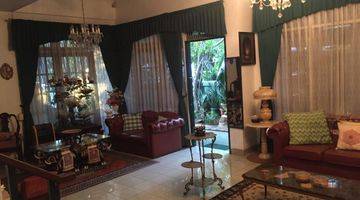 Gambar 4 Rumah Hook 2 Lantai Furnished Asri di Pulomas Dekat Kelapa Gading