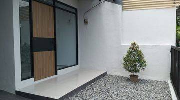 Gambar 5 Dijual Rumah Cantik Minimalis Terawat di Taman Kopo Indah