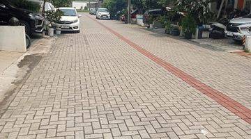 Gambar 2 Rumah 2 Lantai Baru Unfurnished SHM di Grand Duta, Tangerang