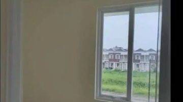 Gambar 4 Rumah 2 Lantai Baru Unfurnished SHM di Grand Duta, Tangerang