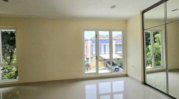 Gambar 5 Dijual Cepat Rumah Cluster Thomson Shm Utara Di Gading Serpong 