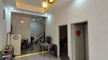 Gambar 3 Rumah 2 Lantai Sudah Renovasi Semi Furnished SHM di Citra Garden 1 Extension, Jakarta Barat