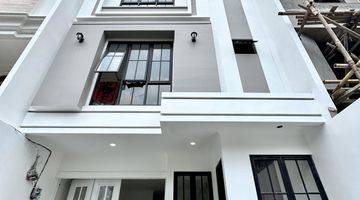 Gambar 3 TEBET BARAT, MODERN MINIMALIS HOUSE 3 LANTAI + ROOFTOP