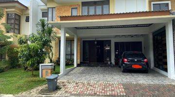 Gambar 2 Rumah Disewakan 2 Lantai LT 240m2 LB 300m2 KT 4+1 Full Furnished di Cluster Green Cove BSD City