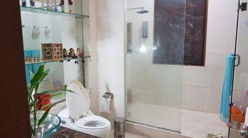 Gambar 4 Dijual Rumah Siap Huni (semi Furnish)   Sayap Cipaganti