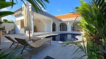 Gambar 1 Charming Villa For Rent, Canggu Area