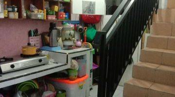 Gambar 4 Rumah Bagus Lantai 1.5 Terawat Siap Huni