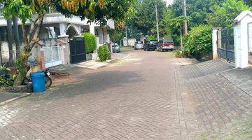 Gambar 3 Rumah Hoek Di Villa Melati Mas Serpong Utara Tangerang Selatan Lt 164m2 Cash Only