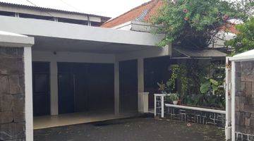 Gambar 1 Di  Rumah Lokasi Yang Strategis Jl. Wirajasa Jakarta Timur