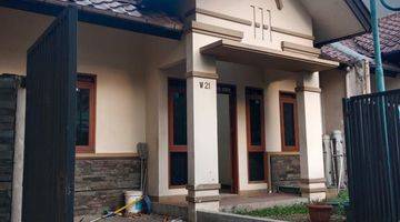 Gambar 1 Dijual cepat rumah di Bandung