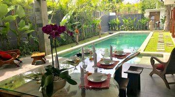 Gambar 4 Stunning three bedroom villa in Petitenget Bali