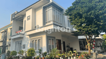 Gambar 1 Rumah Mewah Hook Full Furnished di Cluster Madrid, Palem Semi -  Karawaci, Tangerang