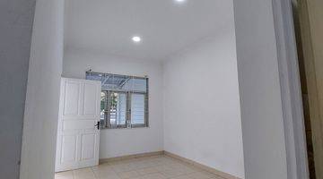 Gambar 3 Di Sewa Rumah Di Taman Palem Cengkareng Jak Bar Semi Furnished