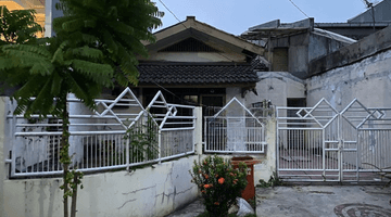 Gambar 1 Rumah Tua Hitung Tanah di Puri Indah, Jakarta Barat