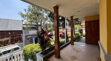 Gambar 1 Rumah 1 Lantai Full Furnished, Hoek di Jalan Taman Sari, Dago