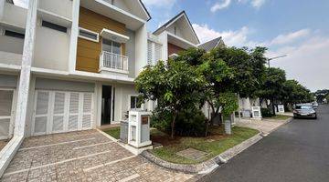 Gambar 3 Rumah 2 Lantai Unfurnished Sangat Bagus Cluster Amanda Summarecon