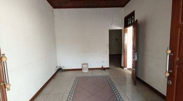 Gambar 3 Dijual Rumah di Kadipiro, Surakarta