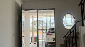 Gambar 4  Rumah 3 Lantai Unfurnished 3BR di Pantai Indah Kapuk