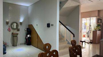 Gambar 5 Rumah Furnished 4BR Uk 8X20  Di Cengkareng SHM