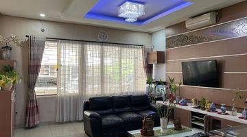 Gambar 2 Rumah Furnished 4BR Uk 8X20  Di Cengkareng SHM