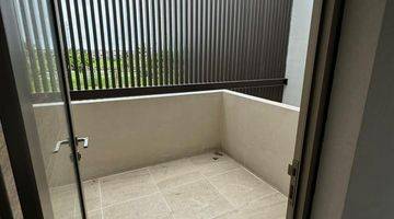 Gambar 5  Rumah 3 Lantai Ada Lift Unfurnished Baru Di Pantai Indah Kapuk