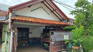 Gambar 4 Rumah di Komplek Migas 55, Jl. Perintis, Joglo, Jakarta Barat