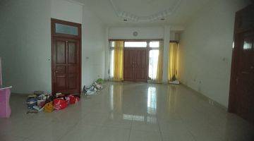 Gambar 3 Dijual Rumah di Kedung Lumbu, Surakarta